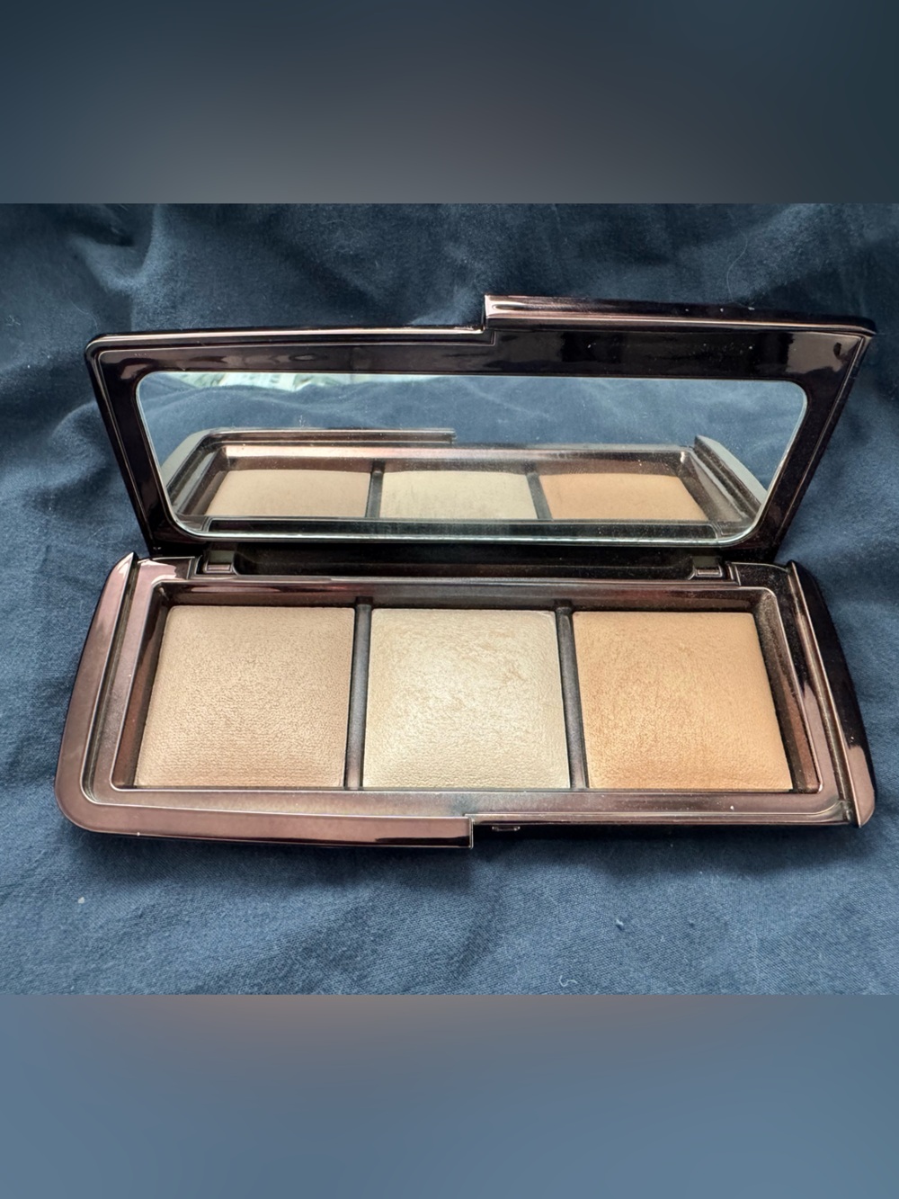 HOURGLASS Ambient Lighting Palette (BRAND NEW)